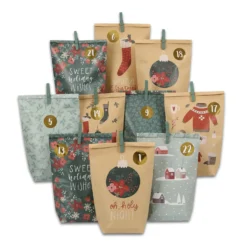 Adventskalender mit 24 bedruckten Tüten