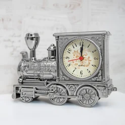 Analog Wecker mit Quarz-Uhrwerk "Lokomotive"