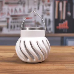 Anti-Mücken-Windlicht mit Solar Genius Ideas®