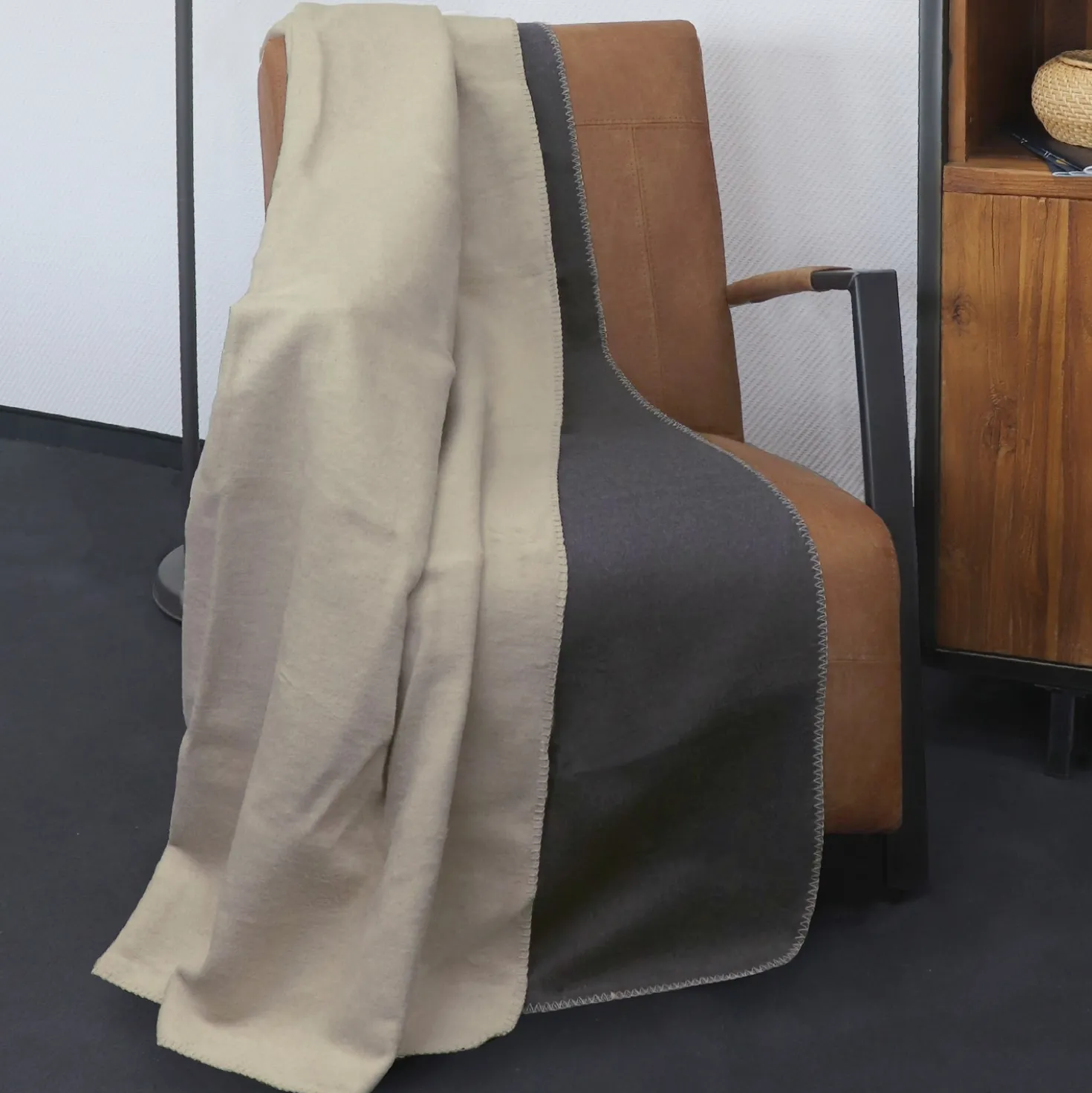 biberna Melange Wohndecke UNI kitt, 150x200 cm