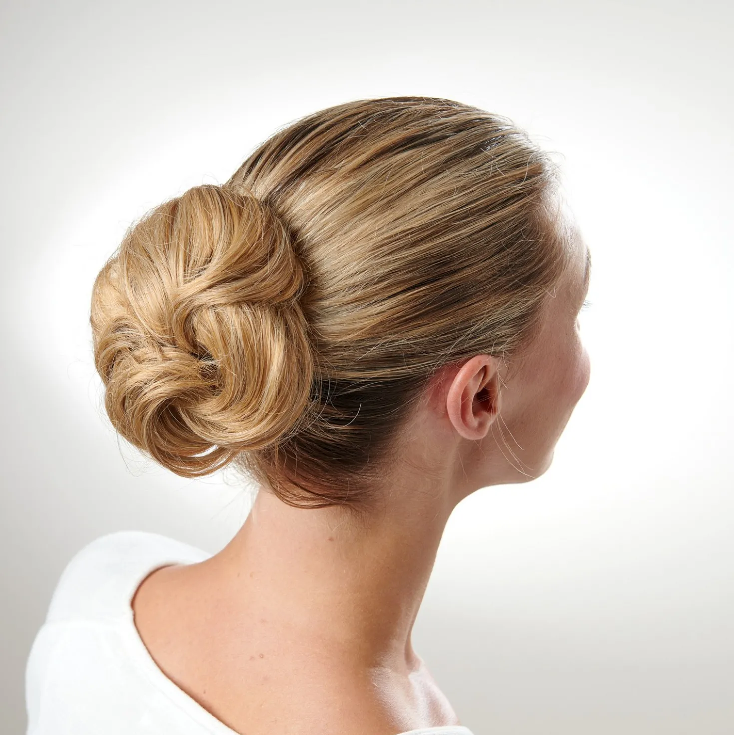 Dutt-Haarteil mittelblond