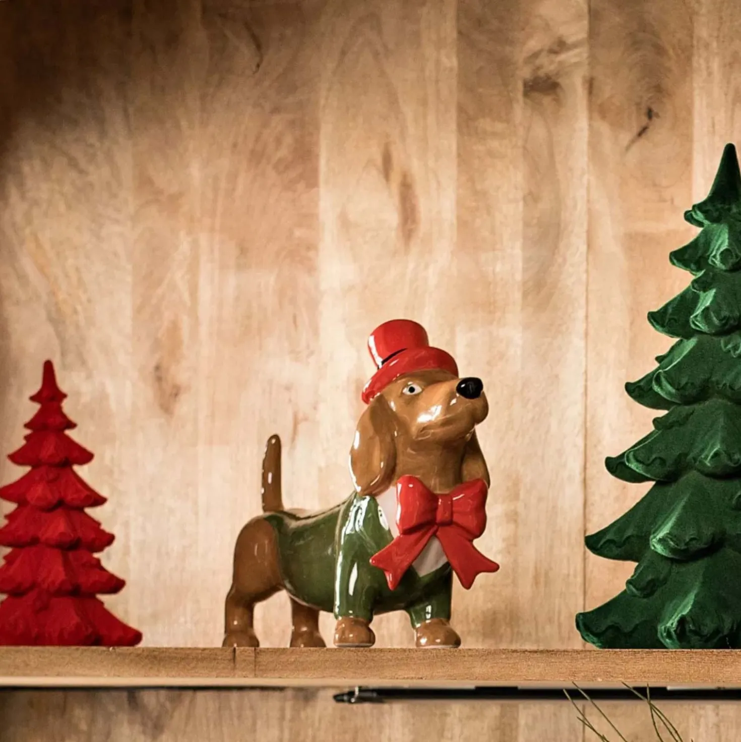 Figur "Hund Dackel" aus Keramik