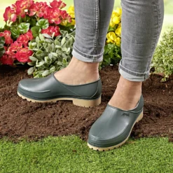 Gartenschuhe dunkelgrün