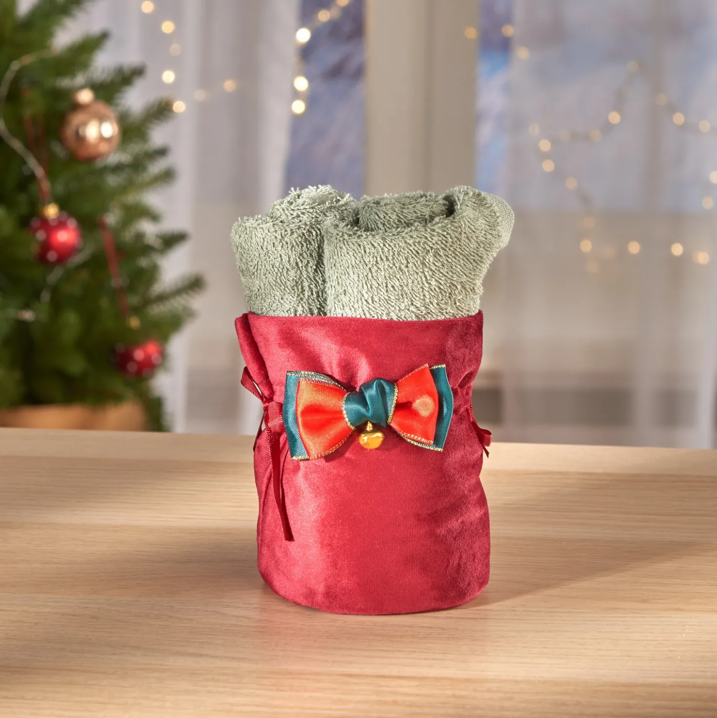 Geschenkbeutel mit Gästetüchern rot 3-tlg.