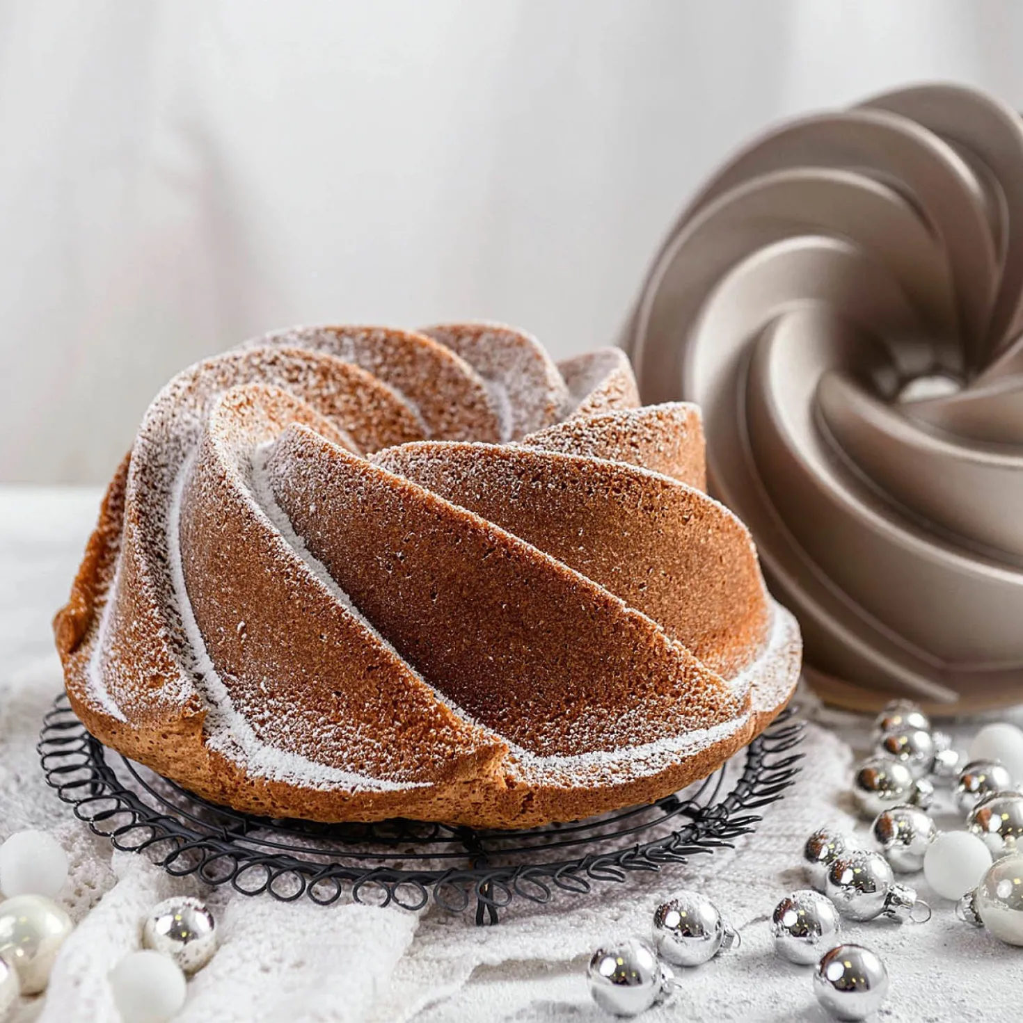 Gugelhupfform "Back-Kunst" Twist Dr. Oetker