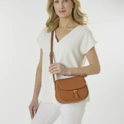 Handtasche "Kora" in Leder-Optik cognac