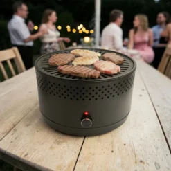 Holzkohlegrill mit Lüfter