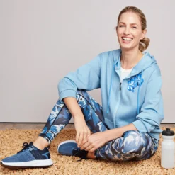 Kapuzenjacke mit Blütenprint Amélie di Santi