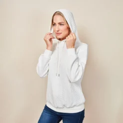 Kapuzenpullover mit Zopfmuster "Ulla" weiß