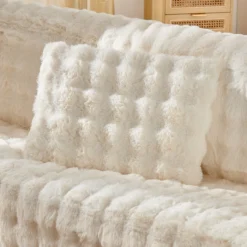 Kissen "Bubble-Fleece" 40 x 60 cm creme Eldo