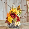 Kunstblumengesteck auf Zapfen Eldo