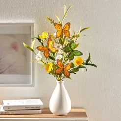 Kunstblumenstrauß Sonnengelb mit Schmetterlingen Eldo