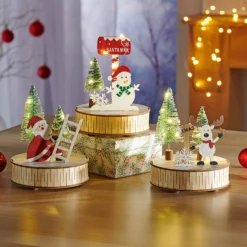 LED-Holzdeko "Weihnachtshund"