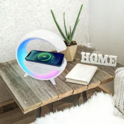 LED-Nachtlicht Lautsprecher mit kabelloser Ladefunktion Technaxx