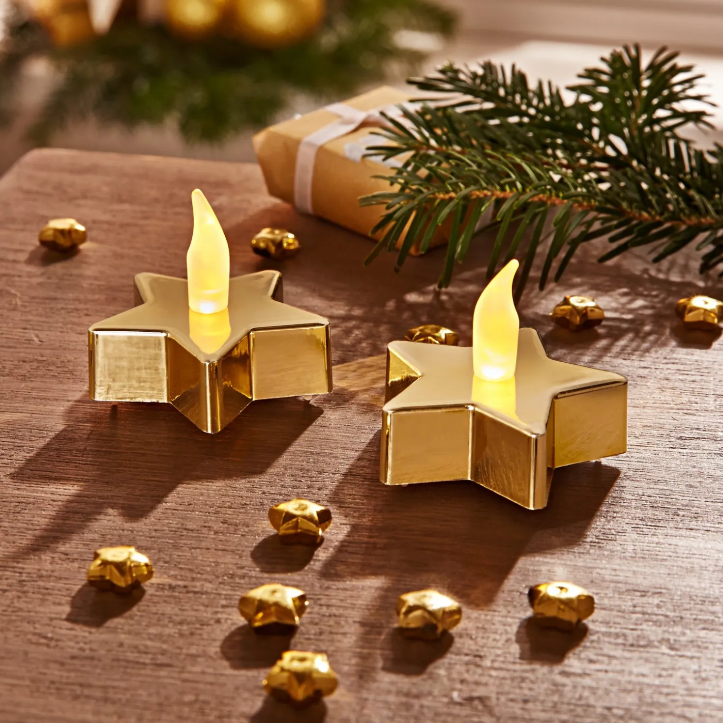 LED-Teelichter "Stern" Gold, 2er-Set