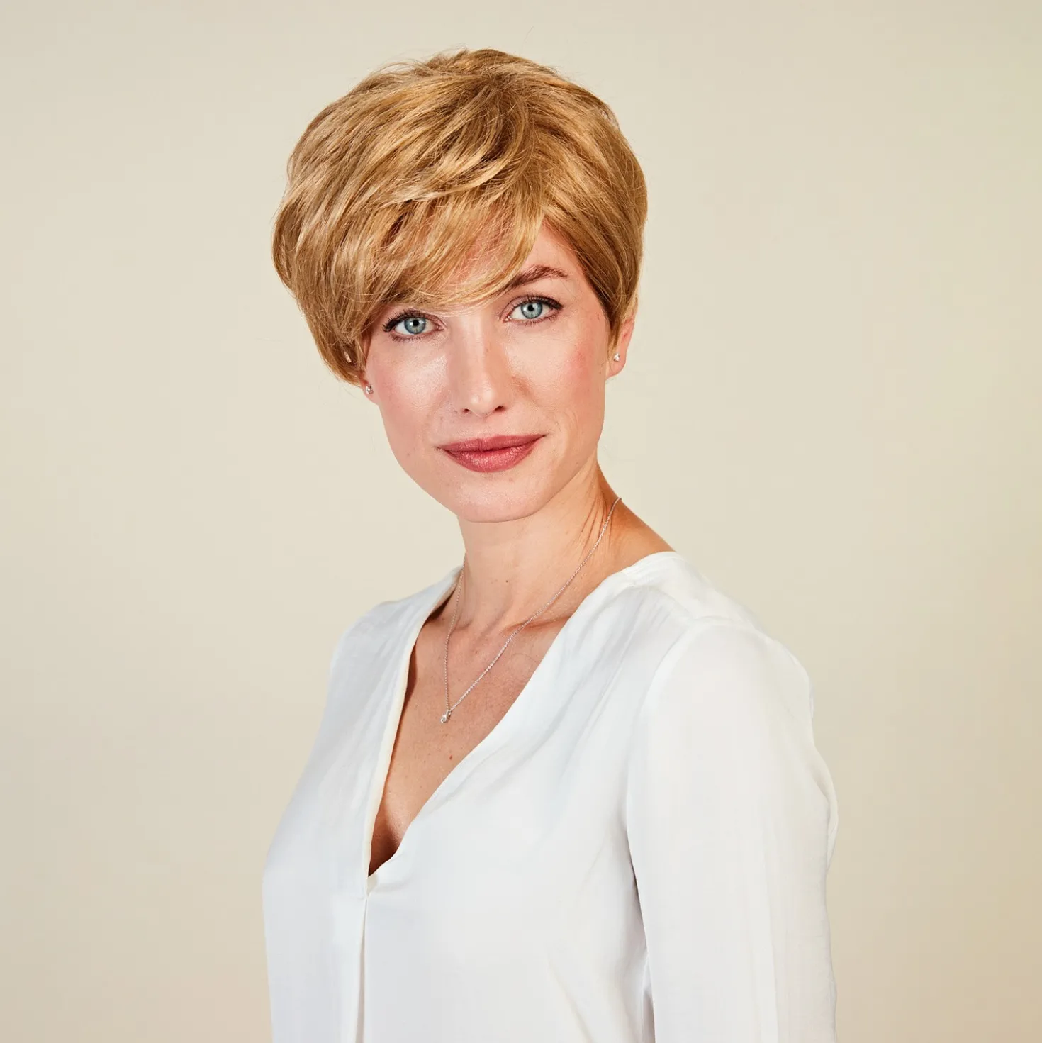 Naturell Perücke "Tilda" mittelblond