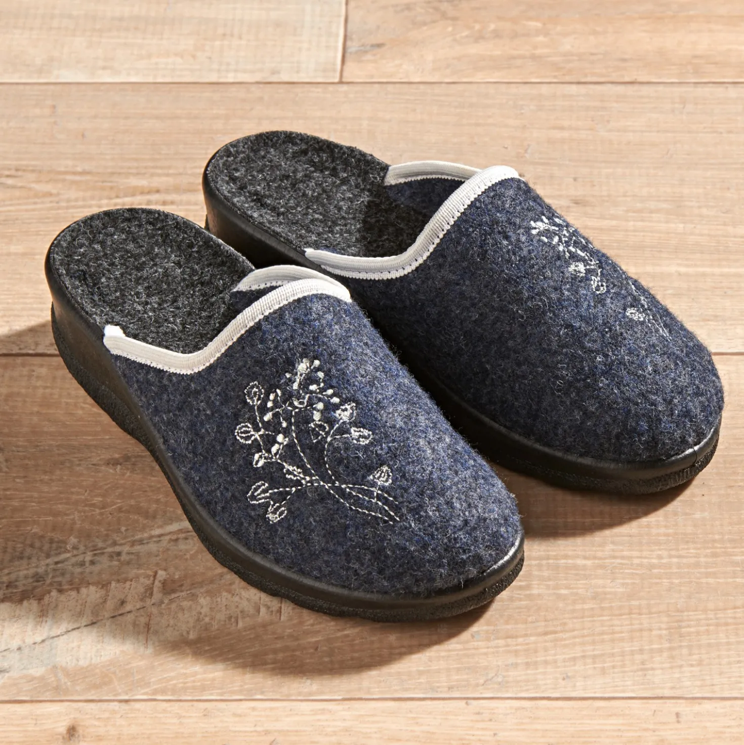Pantoffel "Cara" navy-grau