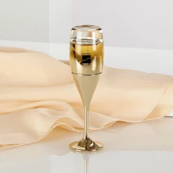 Parfum "Champagnerkelch"