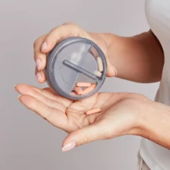 Pillendose mit Drehdeckel