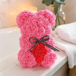 Rosenblüten-Bär in Geschenkbox