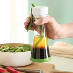 Salatdressing-Mixer Karaffe
