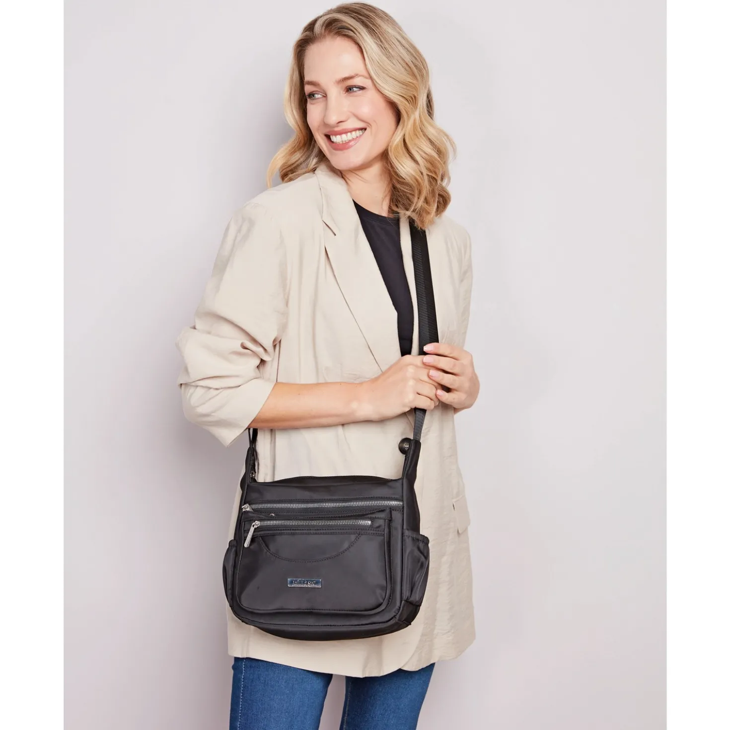 Schultertasche "Lily" schwarz