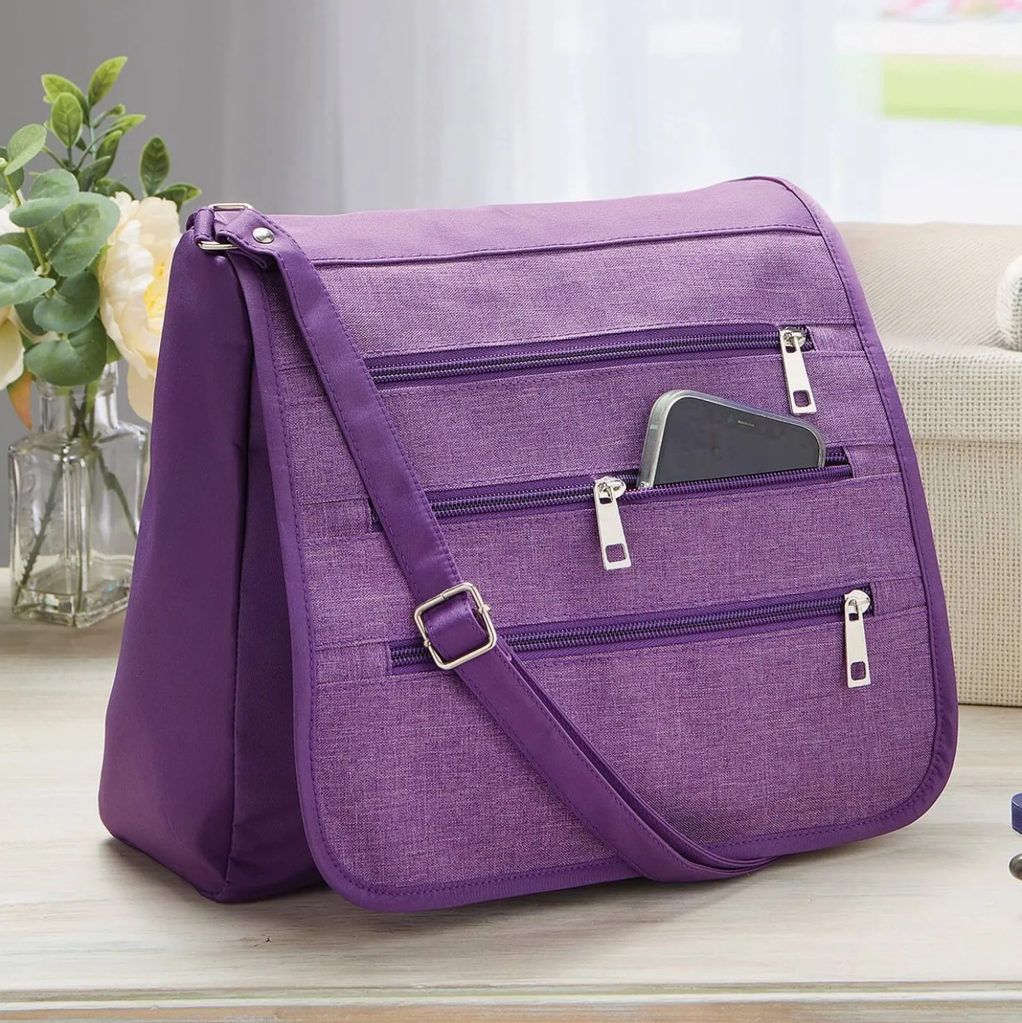 Schultertasche mit RFID-Schutz pflaume