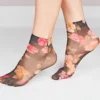 Socken floral + hautfarben 2 Paar