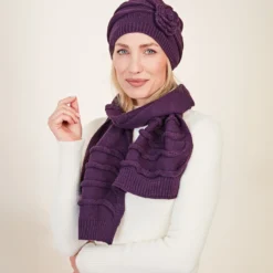 Strickschal “Mariella” aubergine