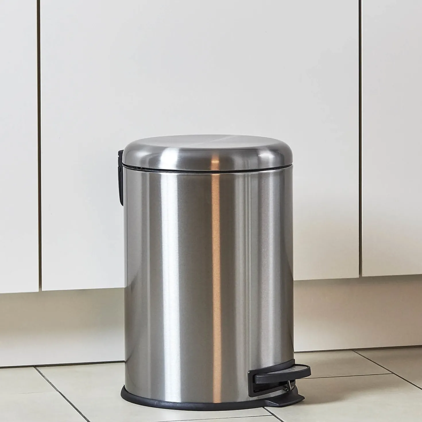 Treteimer Mod. Leman Easy Close Edelstahl 20L