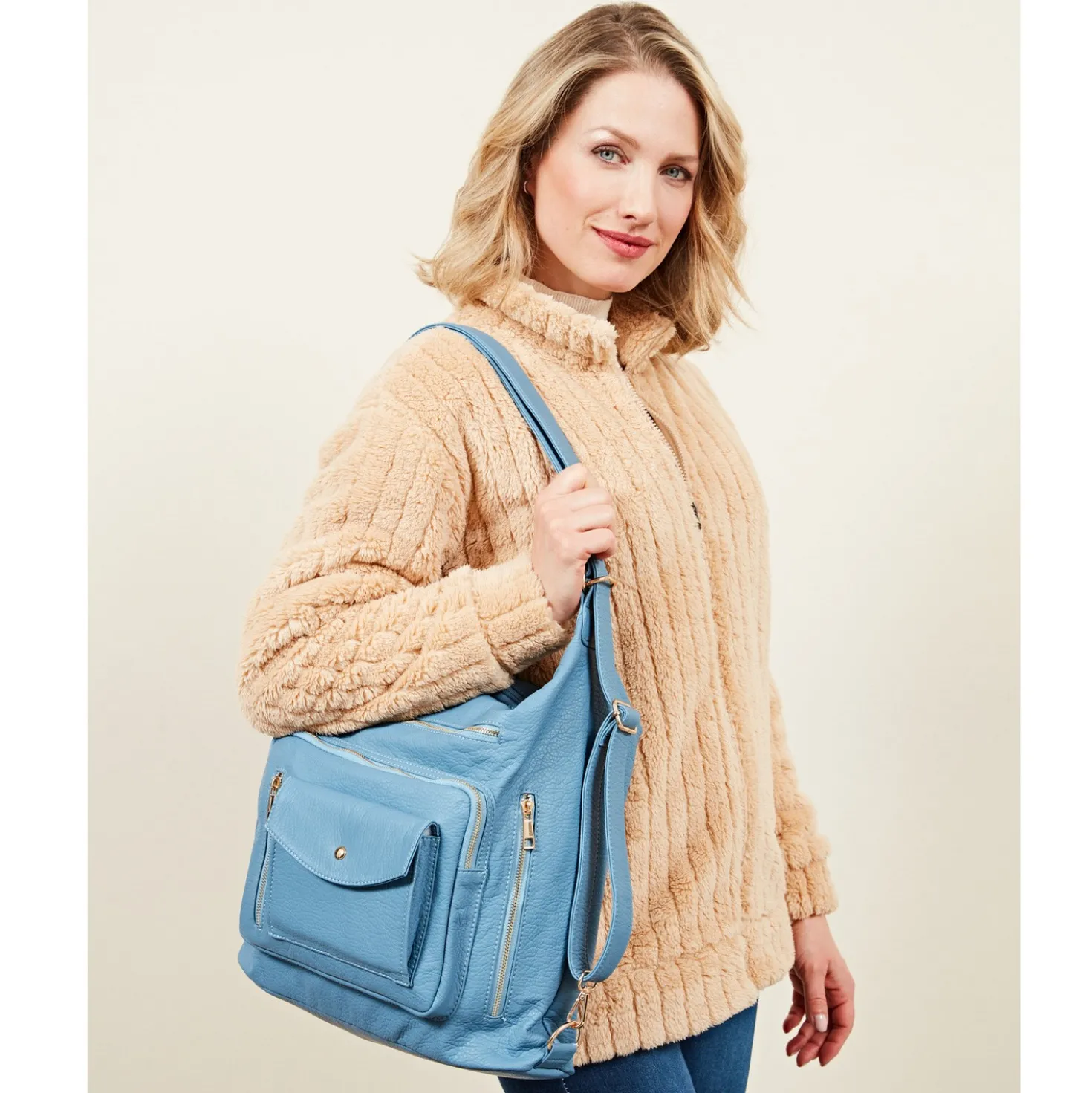 Umhängetasche "Anika" 2-in-1 Rucksack hellblau Amélie di Santi