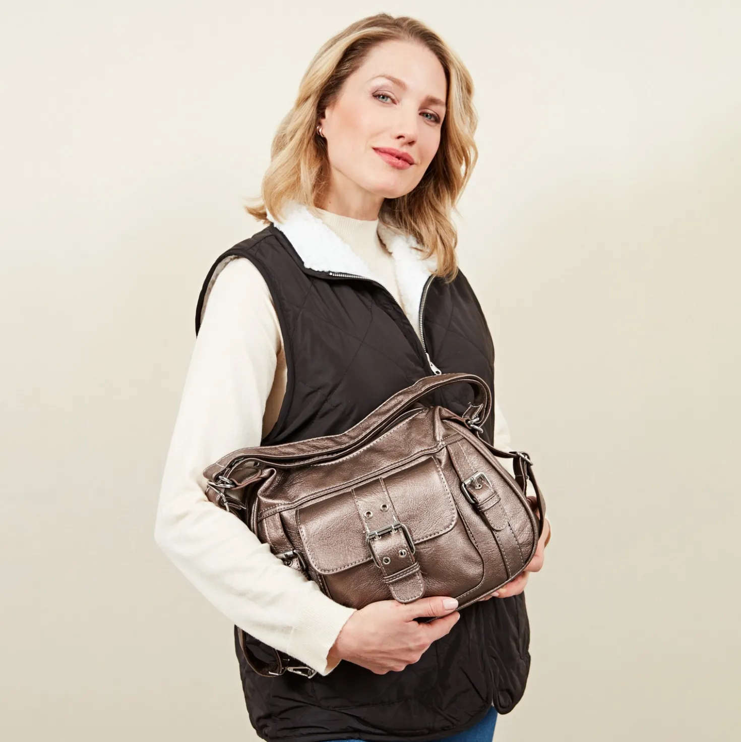 Umhängetasche "Tara" 2-in-1 Rucksack bronze-metallic