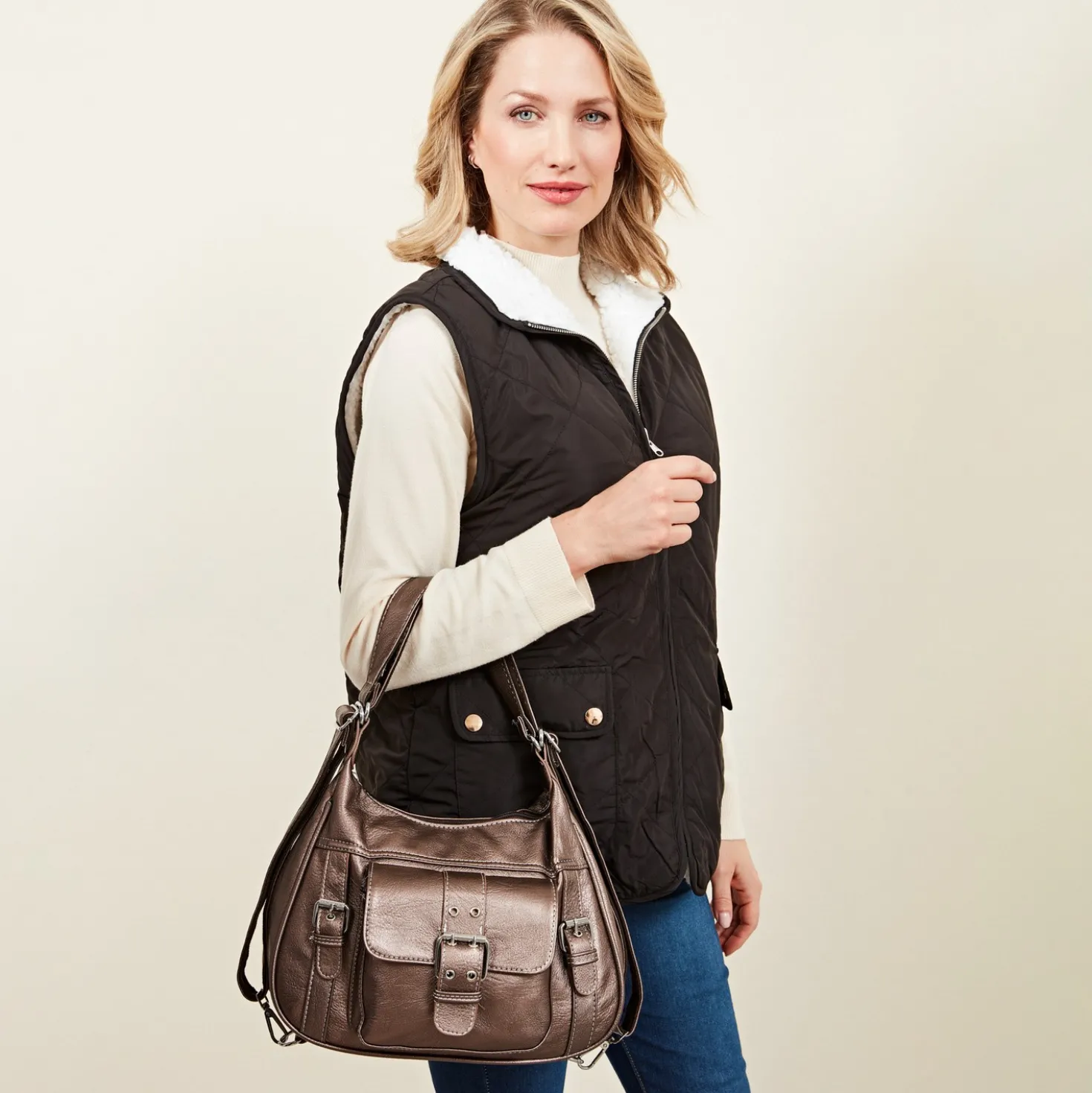 Umhängetasche "Tara" 2-in-1 Rucksack bronze-metallic