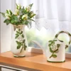 Vase "Weiße Rosen"