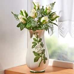 Vase "Weiße Rosen"