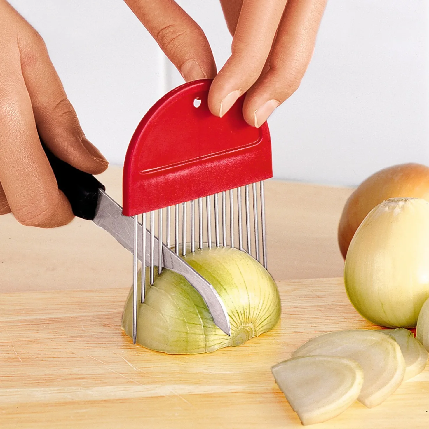 Zwiebelhalter rot